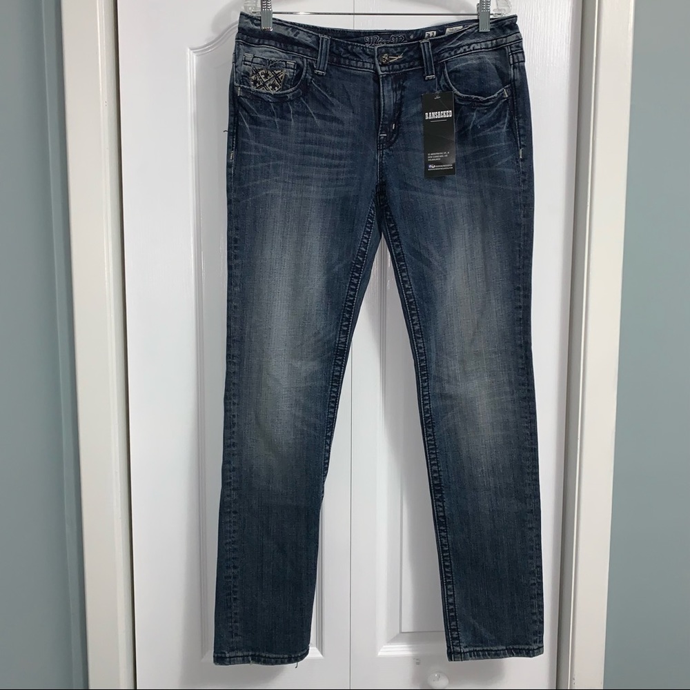 MISS ME NWT Embroidered Skinny Jeans brand new mid rise women’s size 31 blue